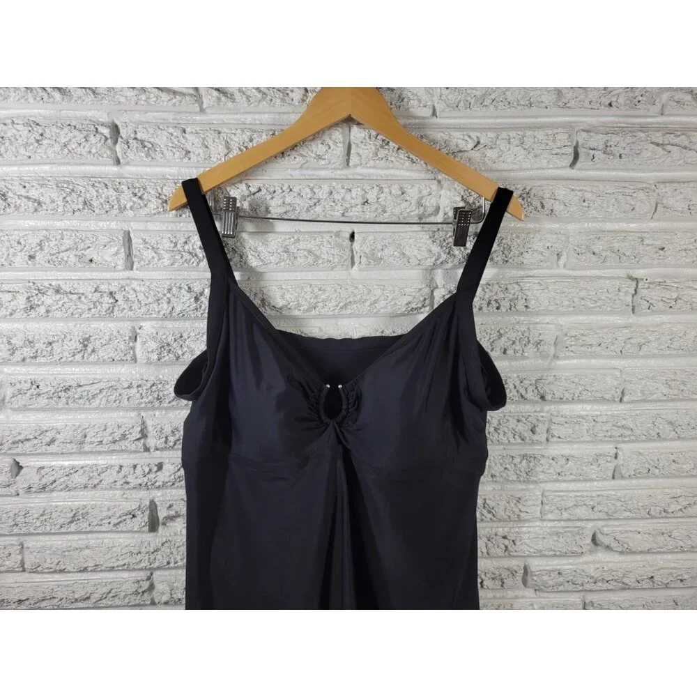 Sand n Sun Women's 3X Plus Size One Piece Swimsuit Black Lined Nylon BLA79E